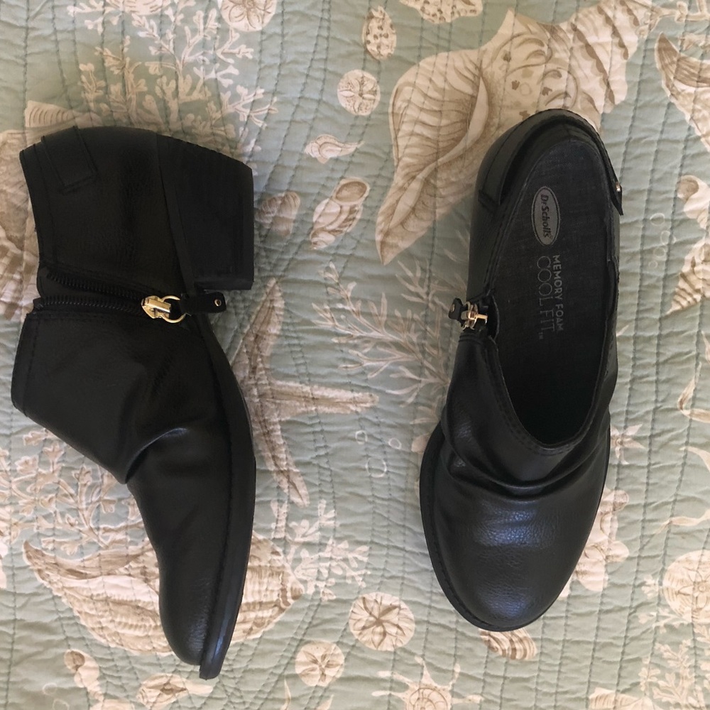 Almost NEW Dr. Scholl’s Comfortable BLK Bootie 8M